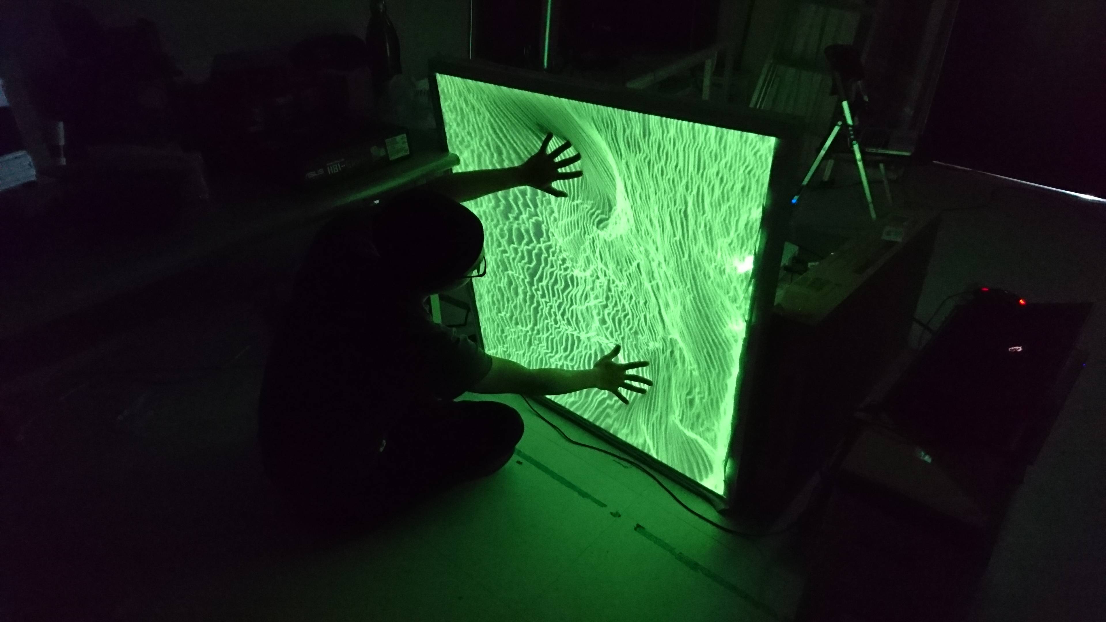 Sponge screen - Interactive projection mapping