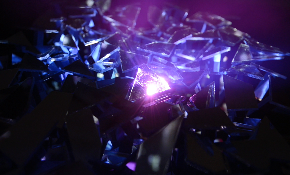尽皆碎片 All in Pieces (2015)