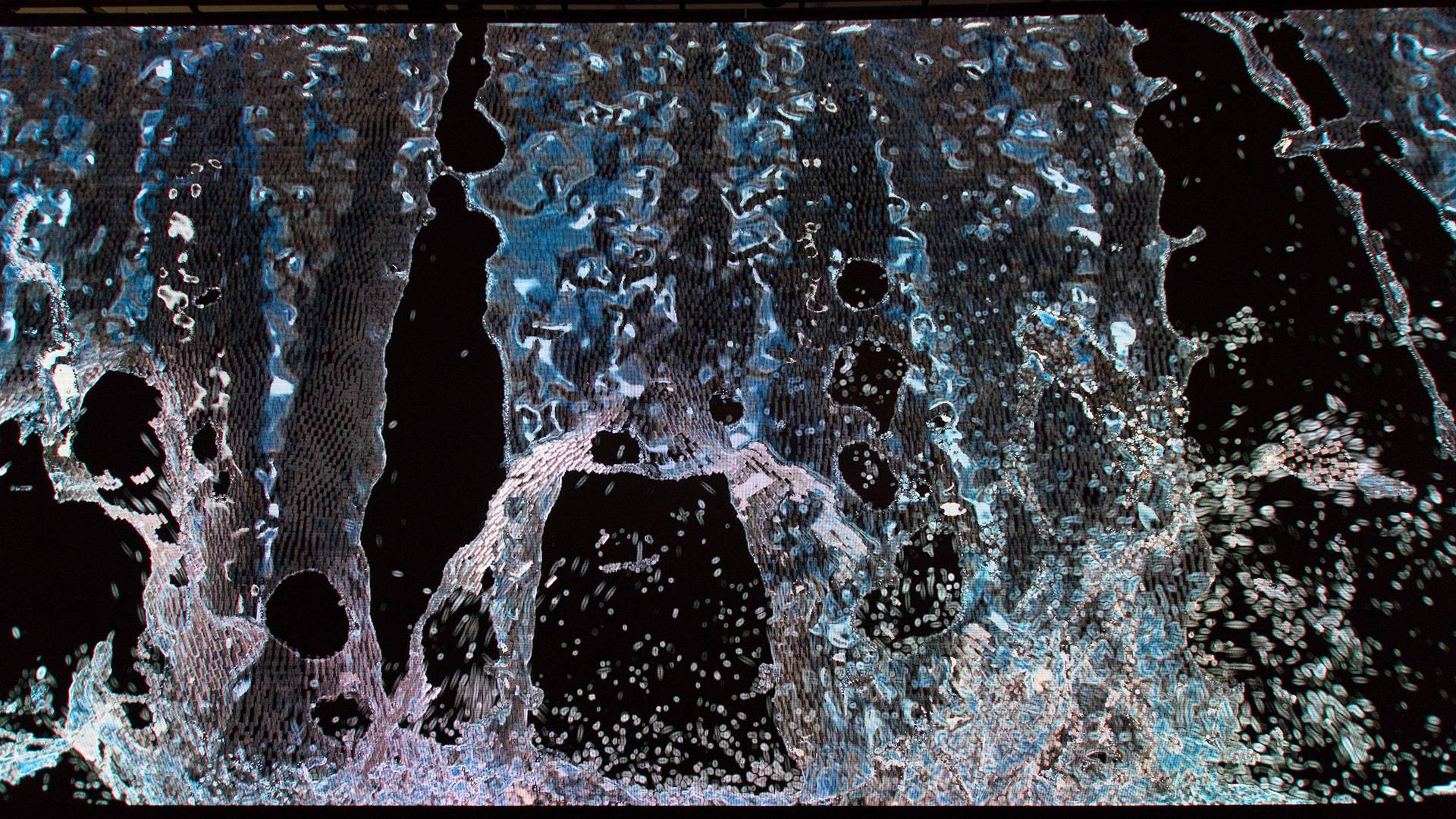 Fluid Structure 流淌的海浪 by Vincent Houzé