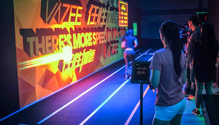 NEW BALANCE速度奔跑/NEW BALANCE RUNNING