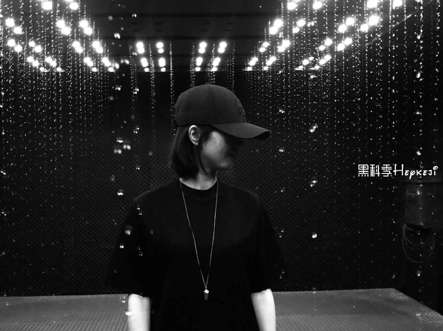 逆站™水互动艺术空间
