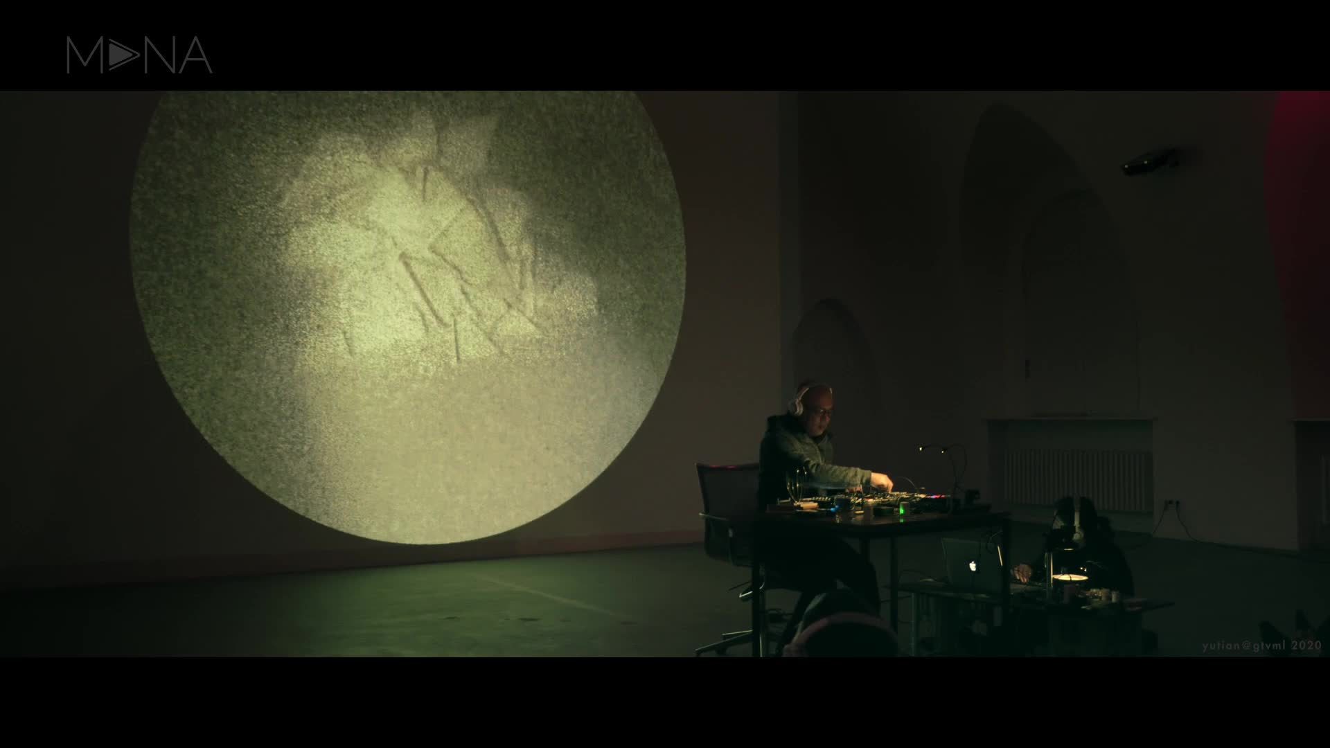 「声相」音画交互即兴SILENT现场 柏林LUXOOM LAB 202002