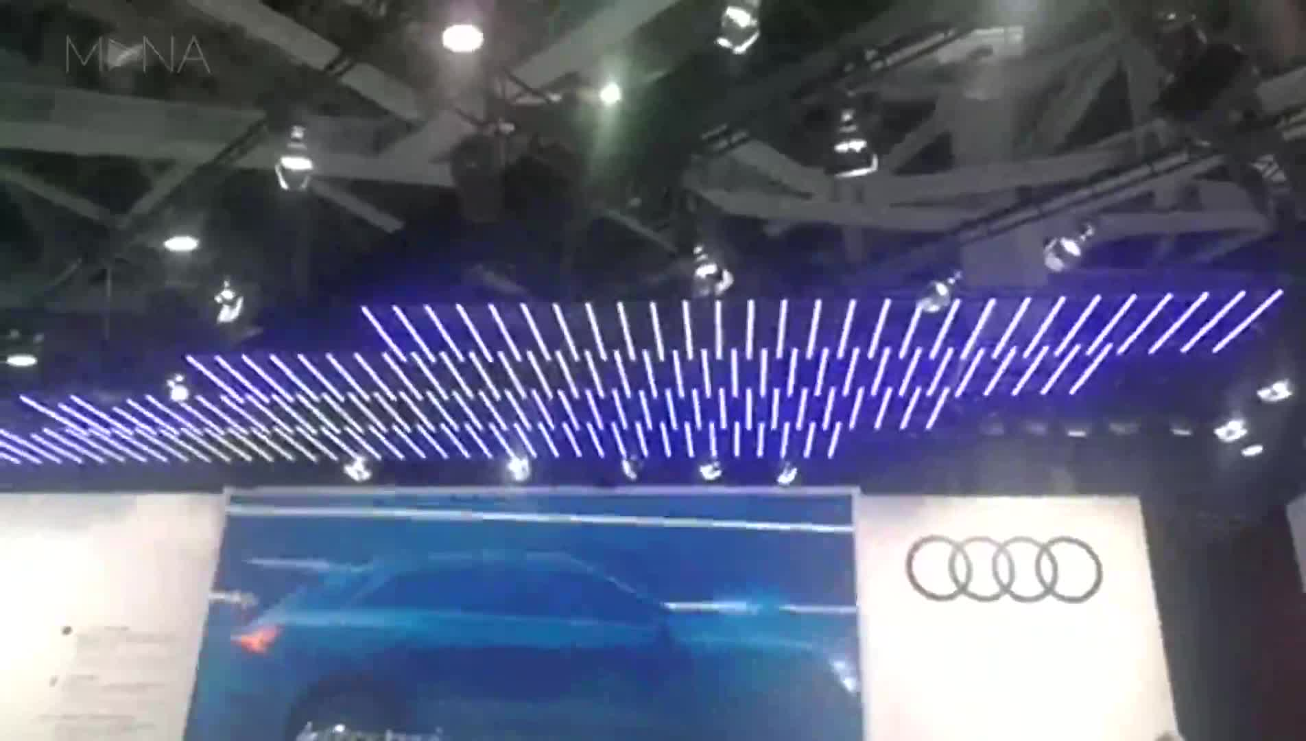 上海进博会奥迪展台天花灯光