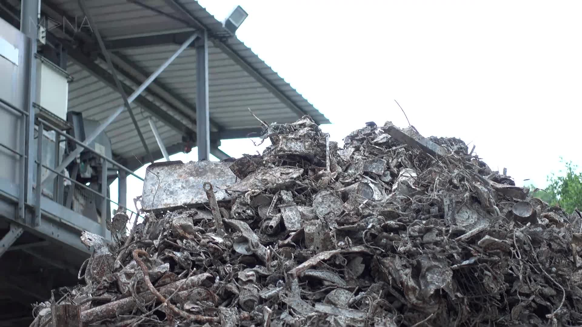 NØ SCHOOL NEVERS: Trash Sorting Visit