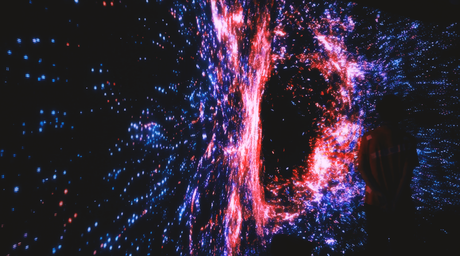 TIMEtravel实时舞美追踪