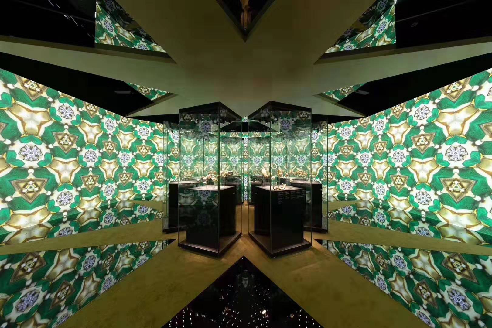 BVLGARI - SerpentiForm Exhibiton 灵蛇传奇