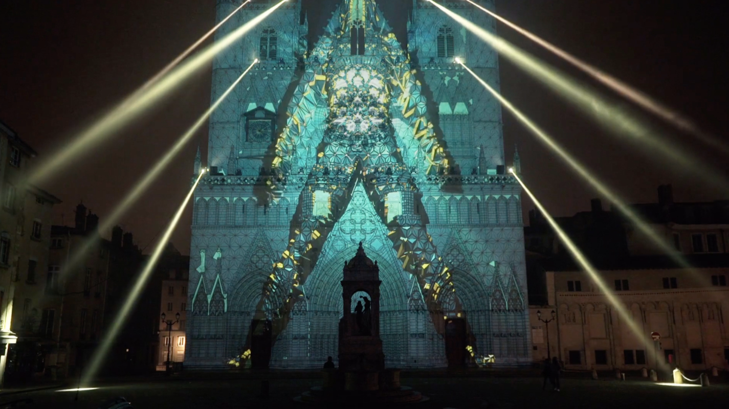 Mapping EVOLUTIONS - Fêtes des lumières LYON 