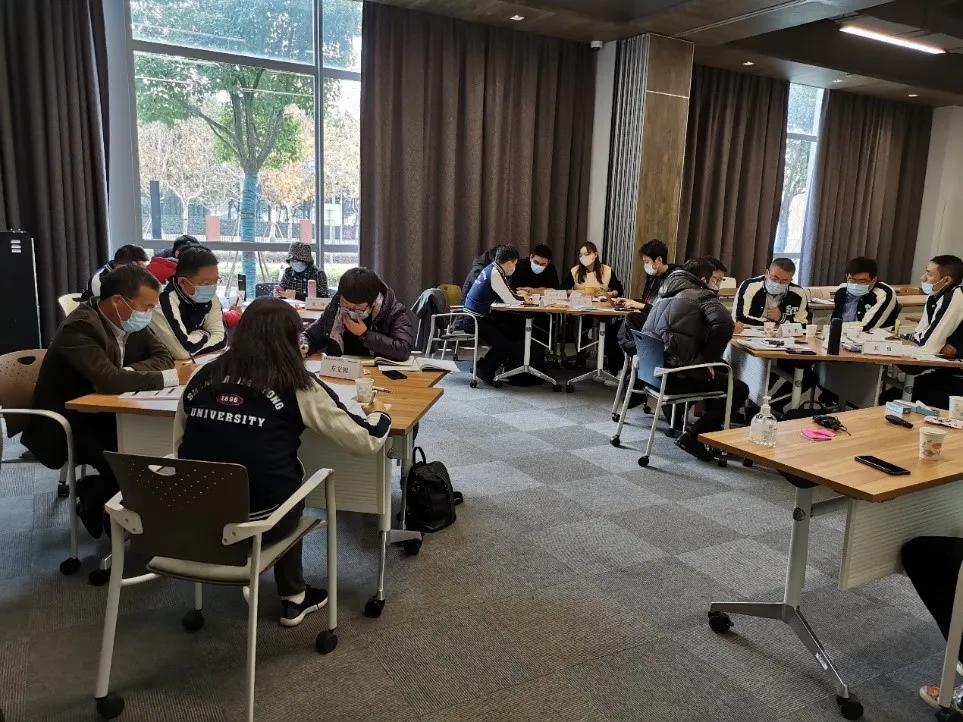 学以致用，赋能产业：舒适家居总裁班三期12月开课小记