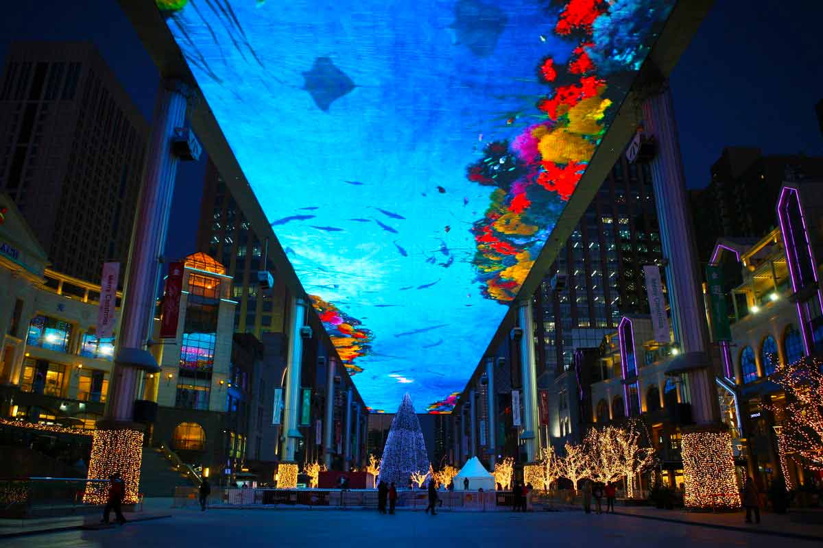 全息梦幻天幕投影——日不落的购物休闲空间