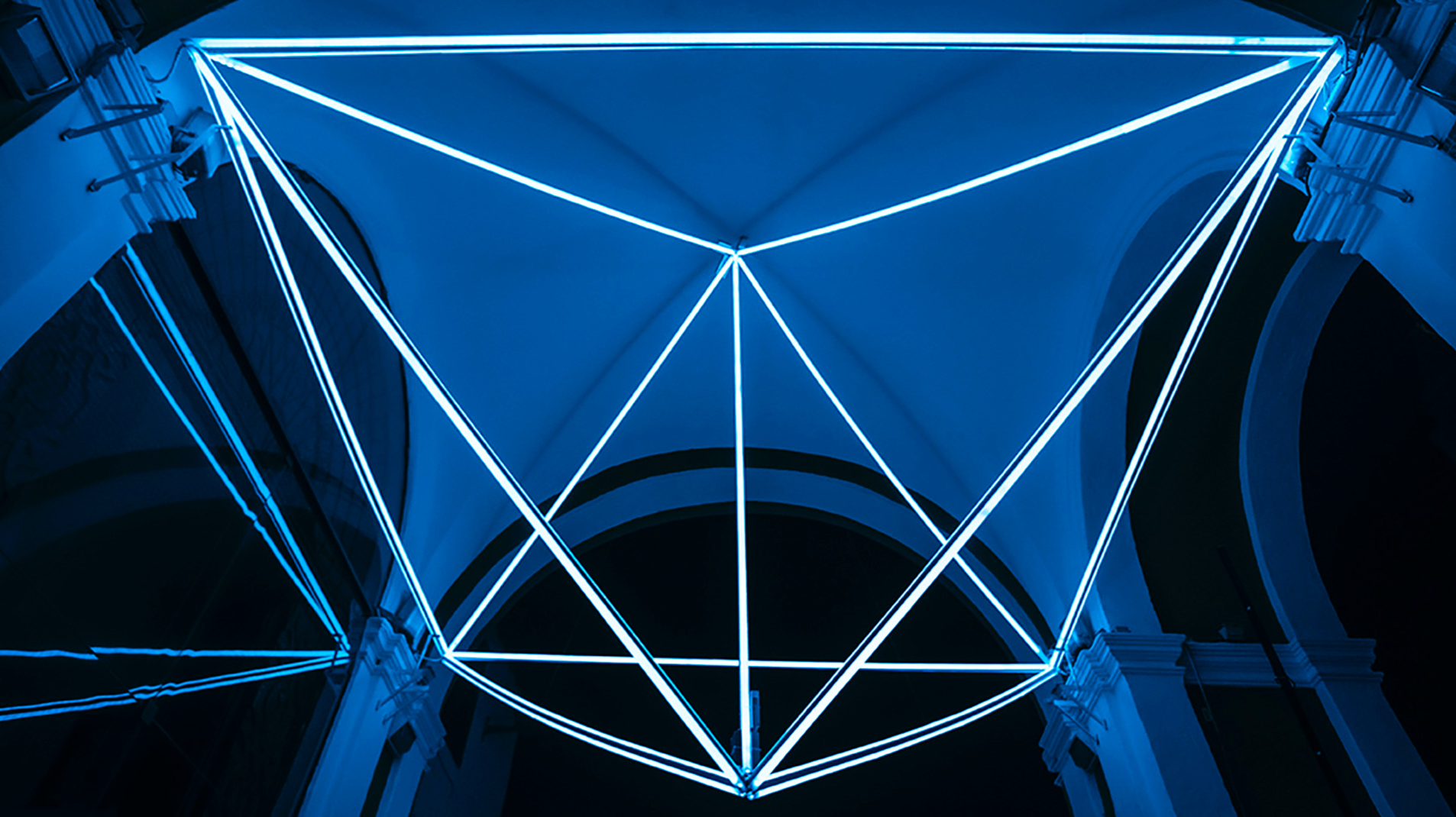 Forces in balance - Light & Sound Installation