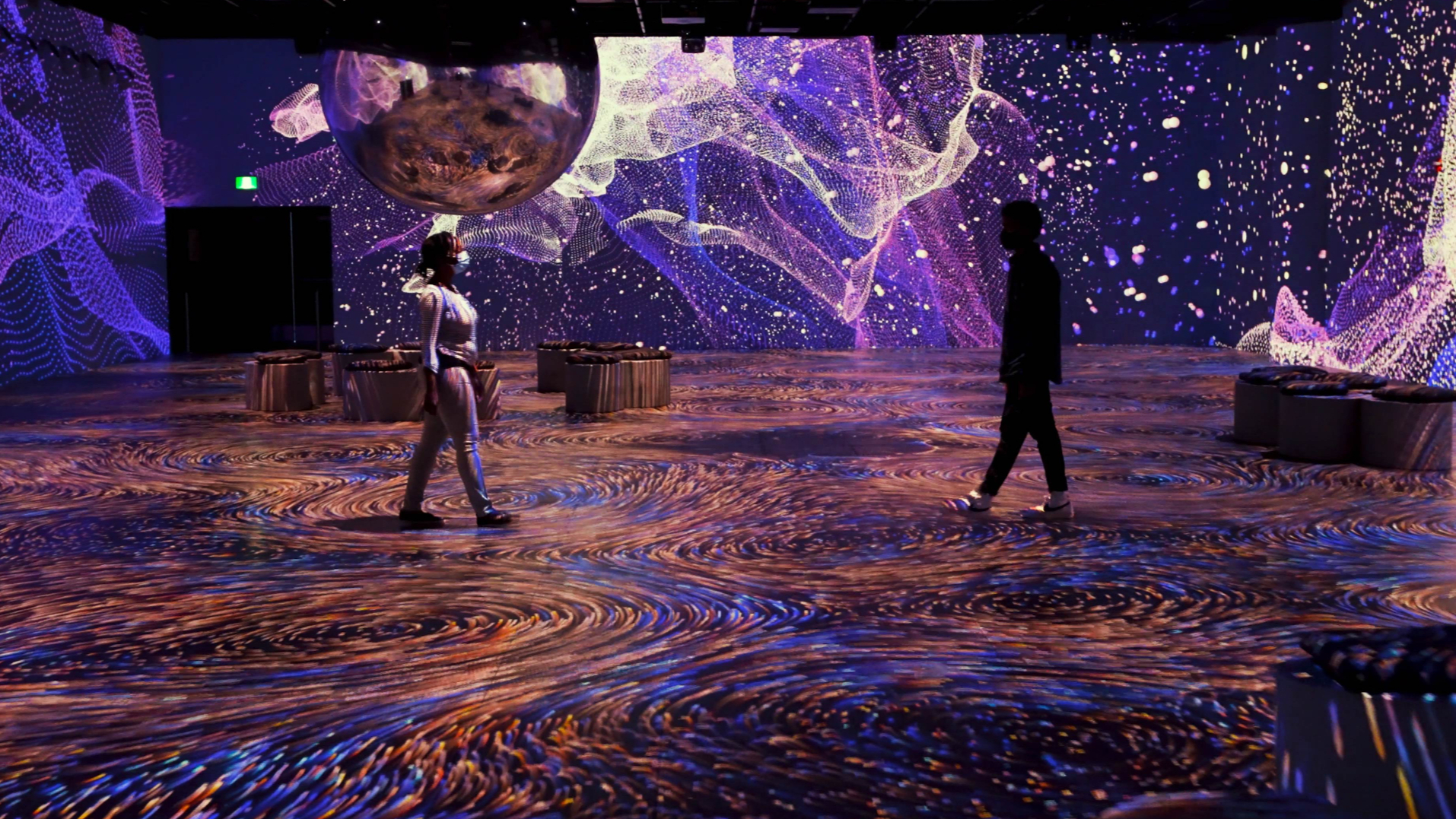 The Quiet Pond - immersive projection showcase