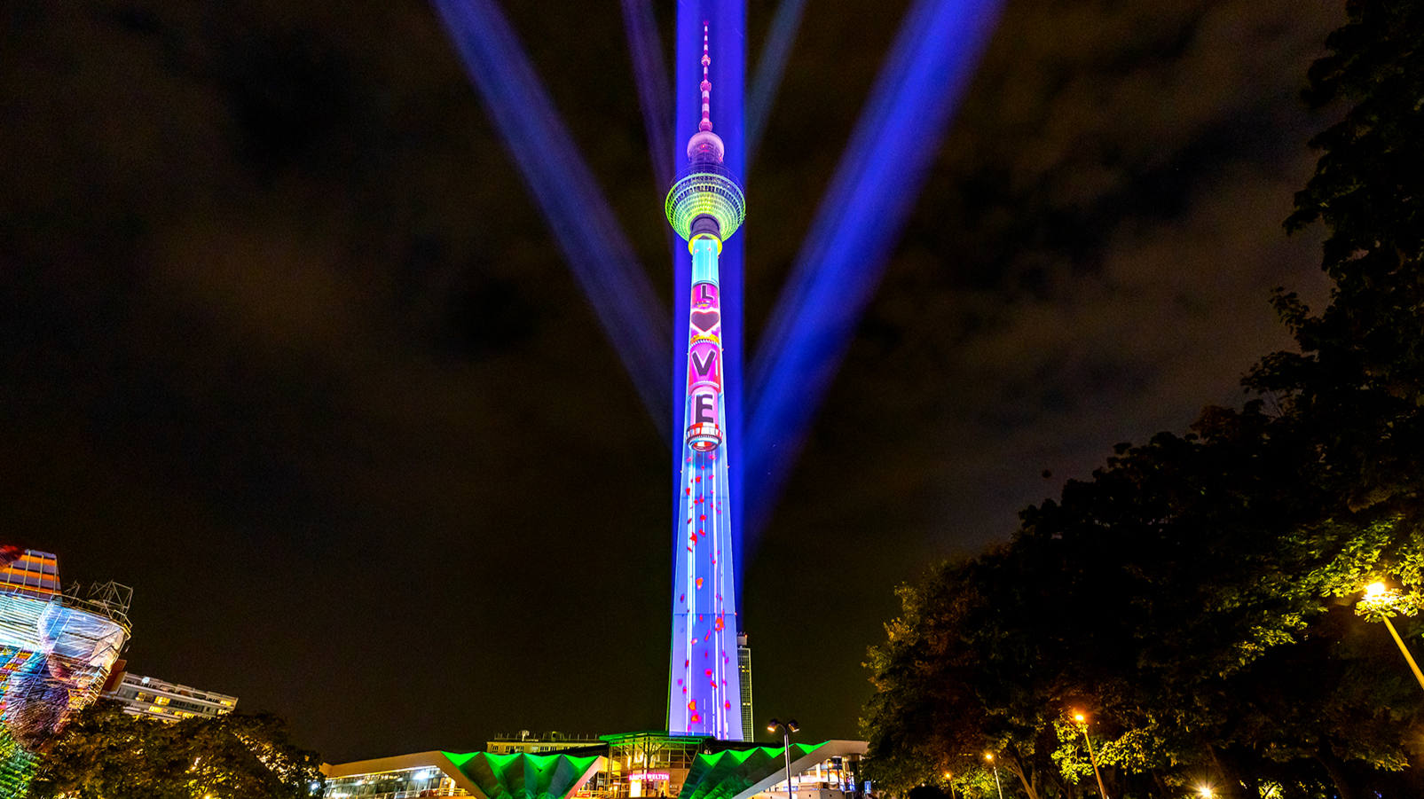 "Evolve Love" at Berlin Festival of Lights