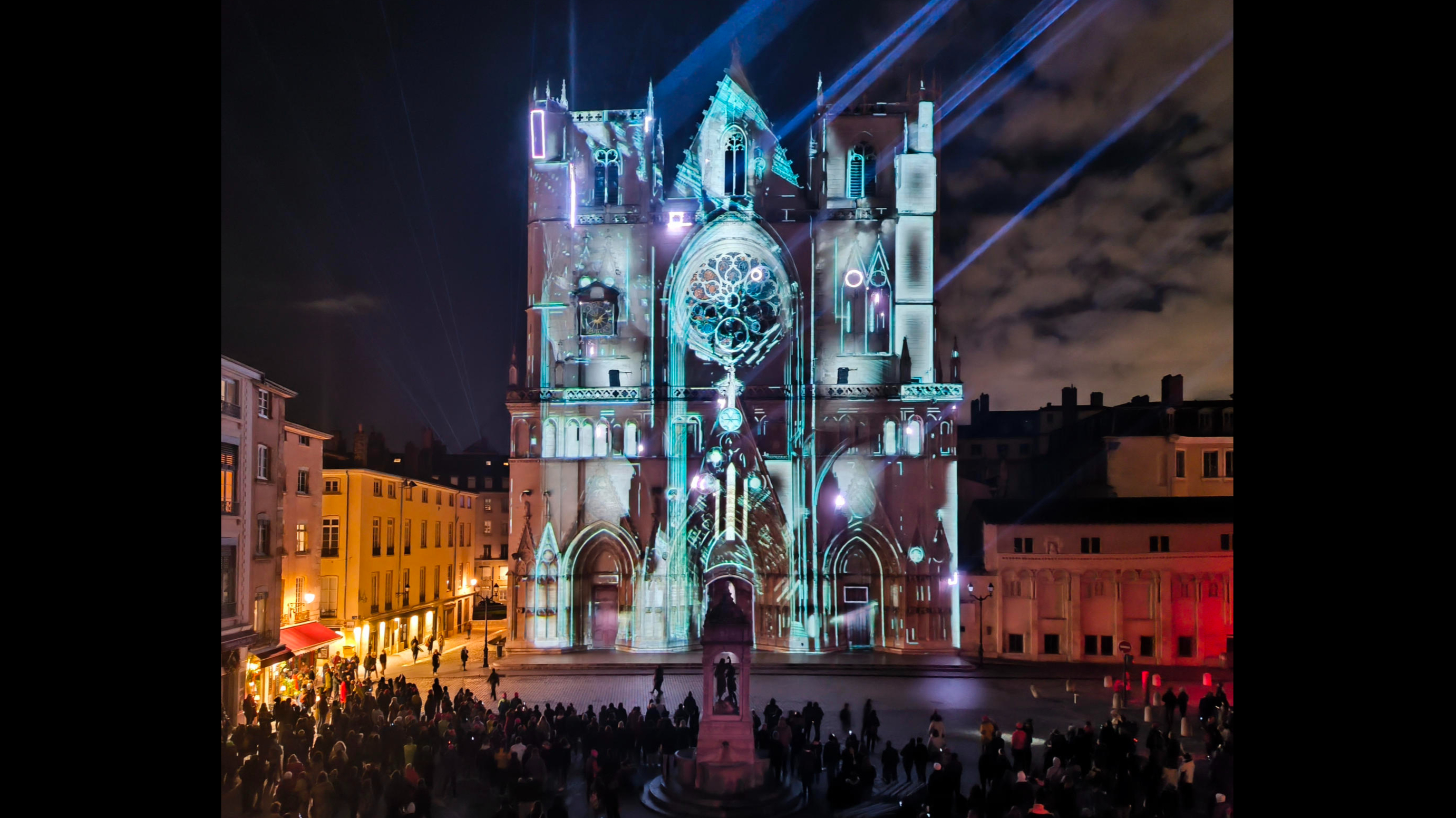 KERNEL³ - laser + projection mapping @ Fête des Lumières Lyon 2023
