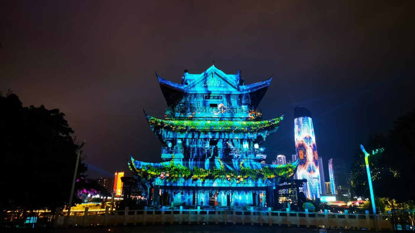 夹镜楼楼体投影