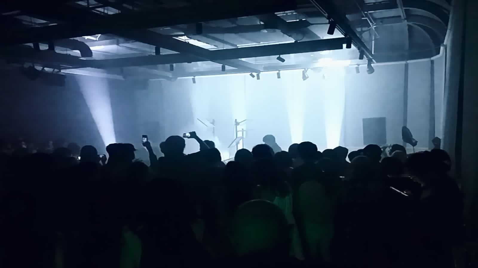 《无限相 INFINITE VISAGE》
