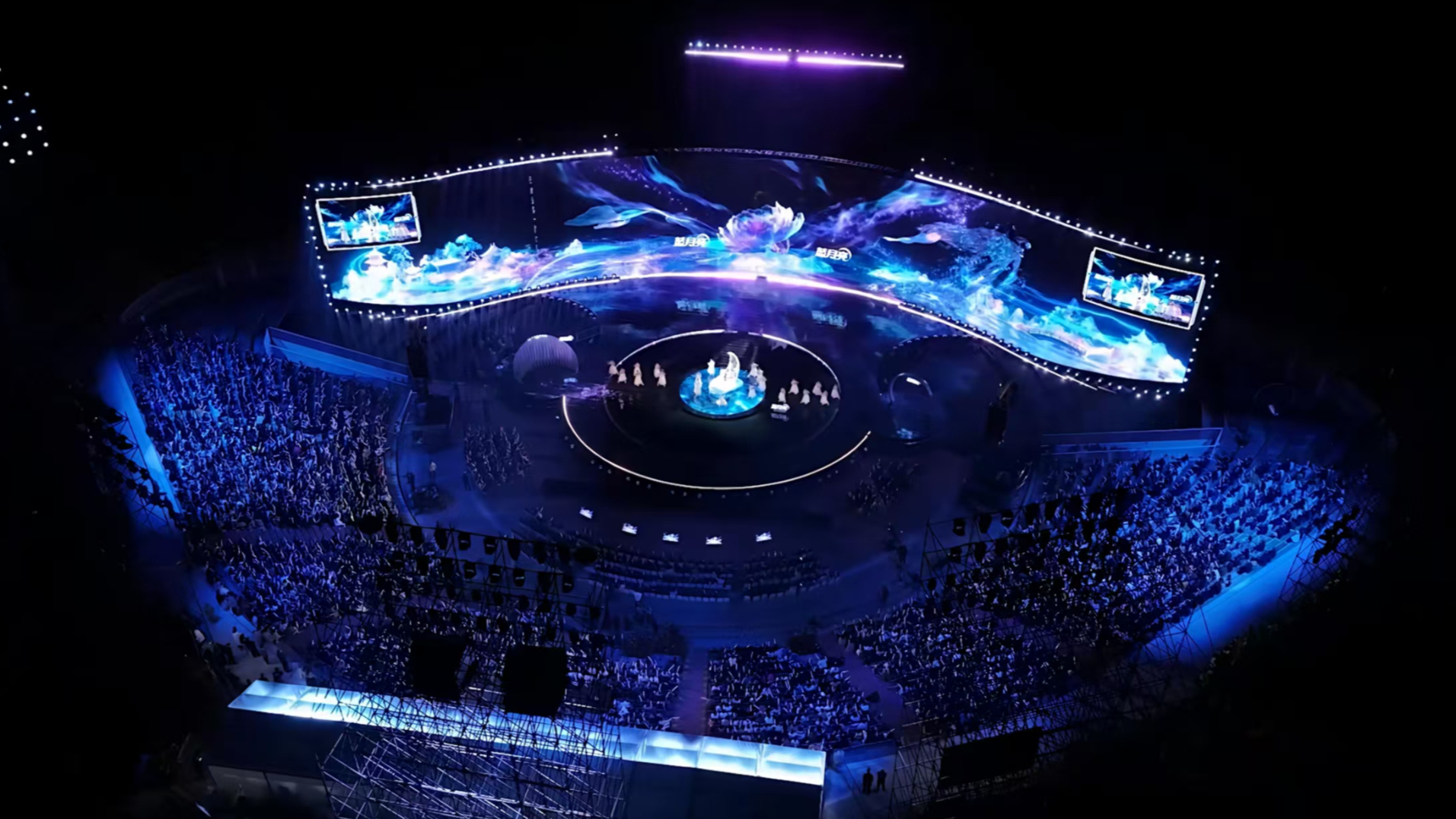 YINGSTUDIO creates a beautiful reunion stage visual