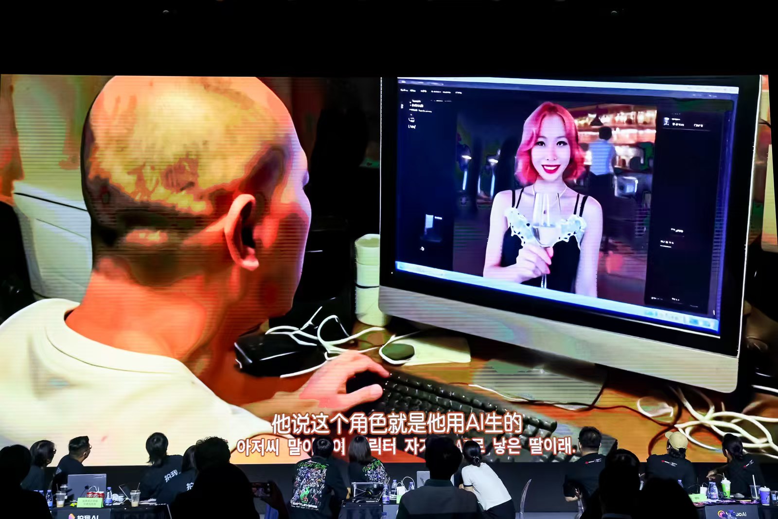 瓦卡奖AI竞技日现场播放获得最佳作品的画面 来自于Vidu AI支持的AIGC民间创作者