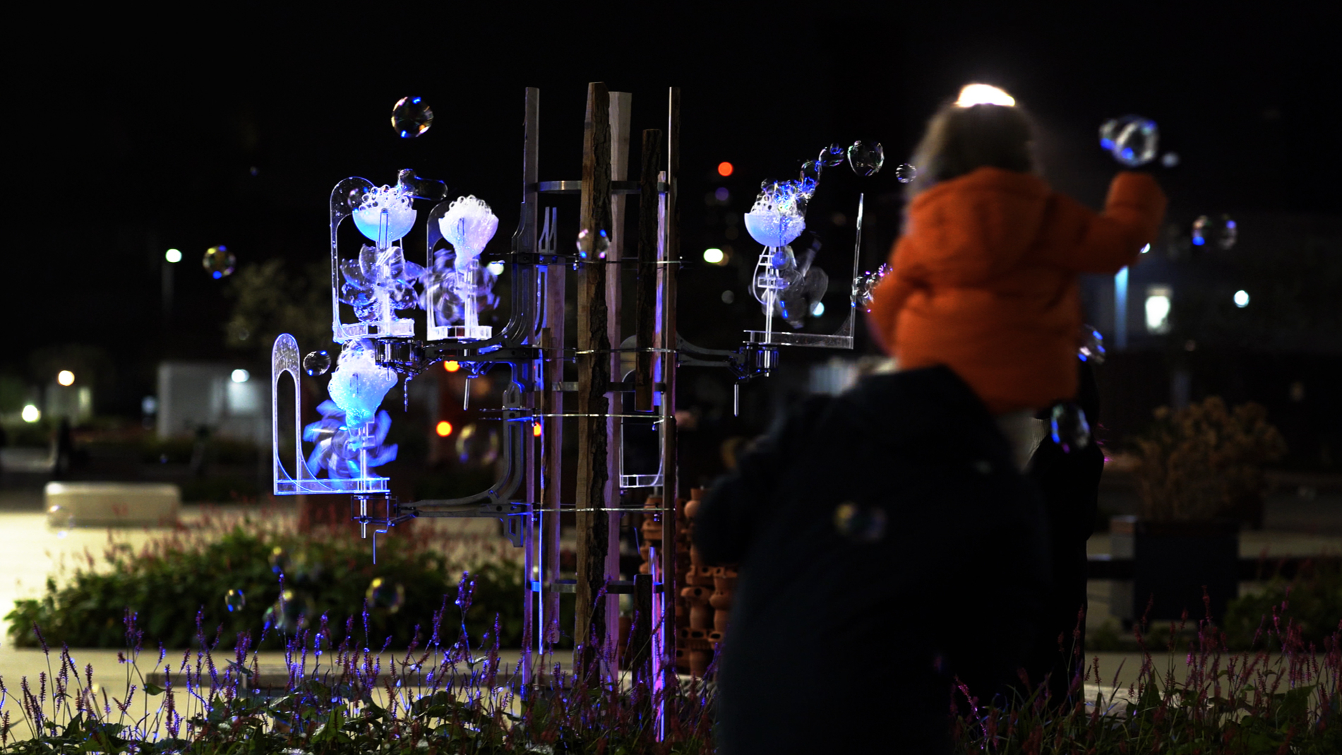 FlowN31E121_ProjectVideo_ShanghaiInternationalLightFestival_QunFu_JieminRen