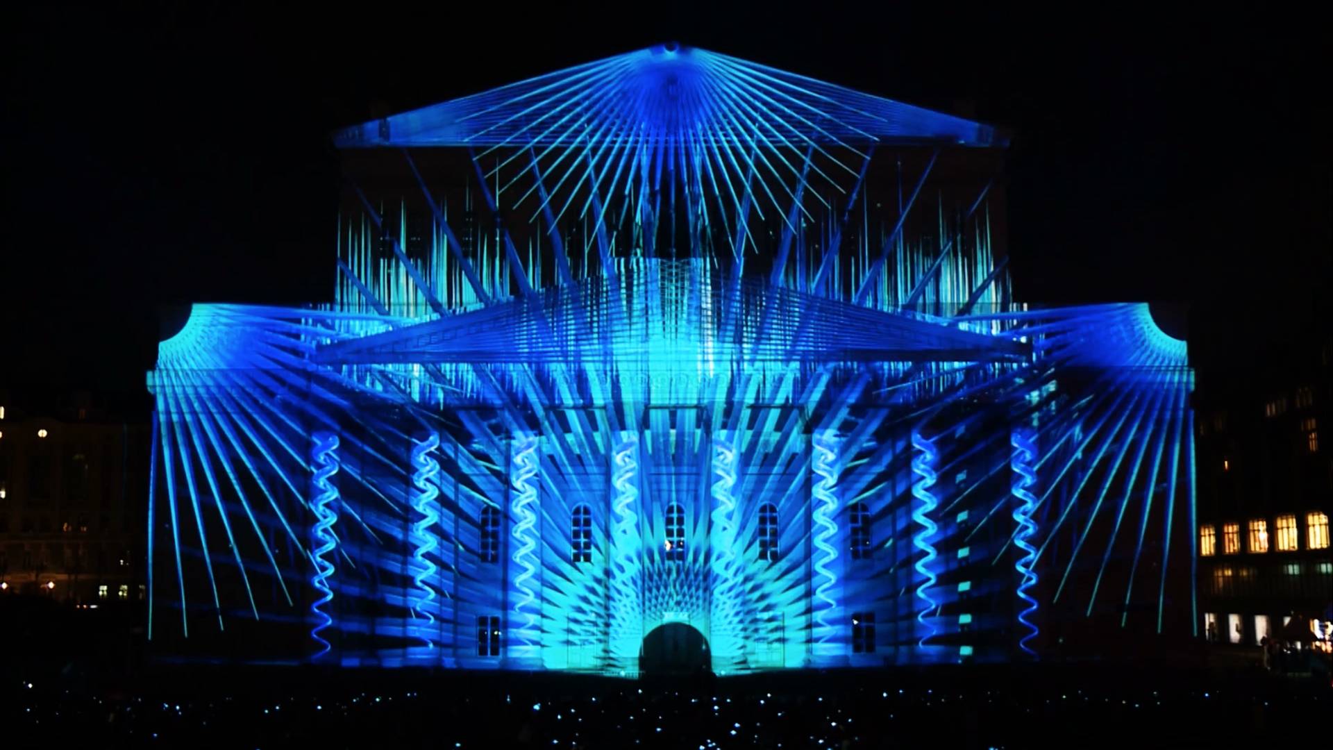 莫斯科灯光节古典组入围决赛 - 莫斯科大剧院楼体投影"梦境" | mana